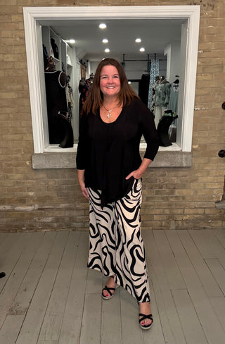 3/4 Sleeved Asymmetrical Top