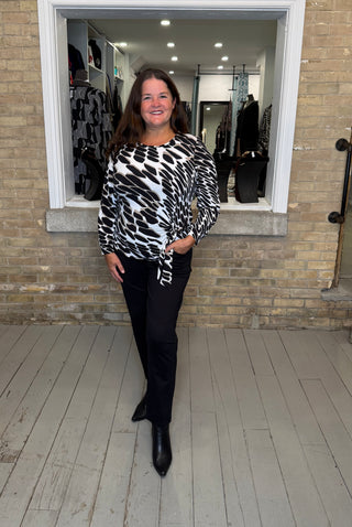 Abstract Tie-Front Top
