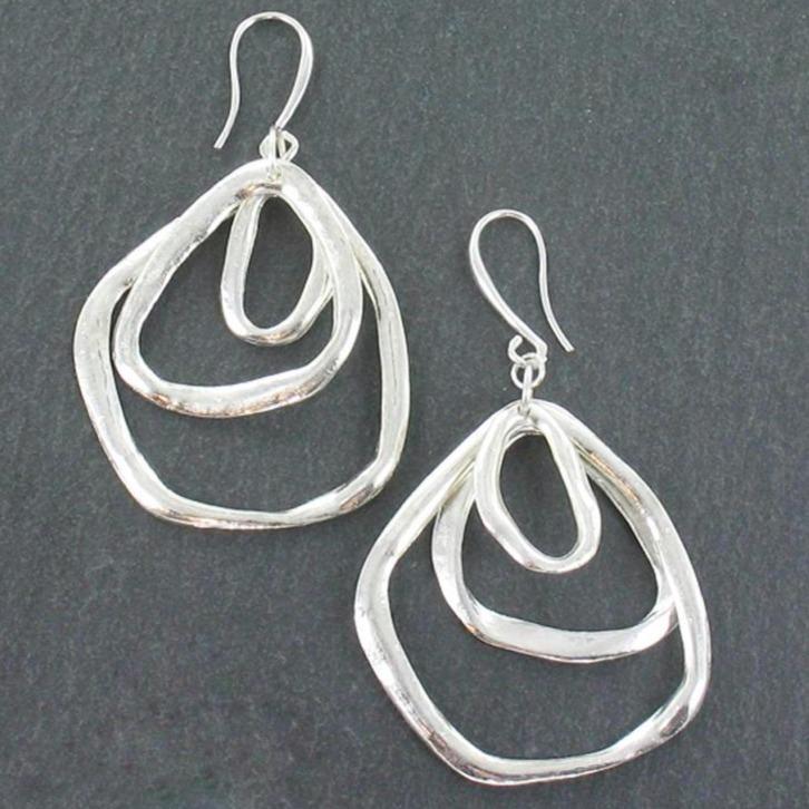 Triple Ring Earrings In Silver Plate